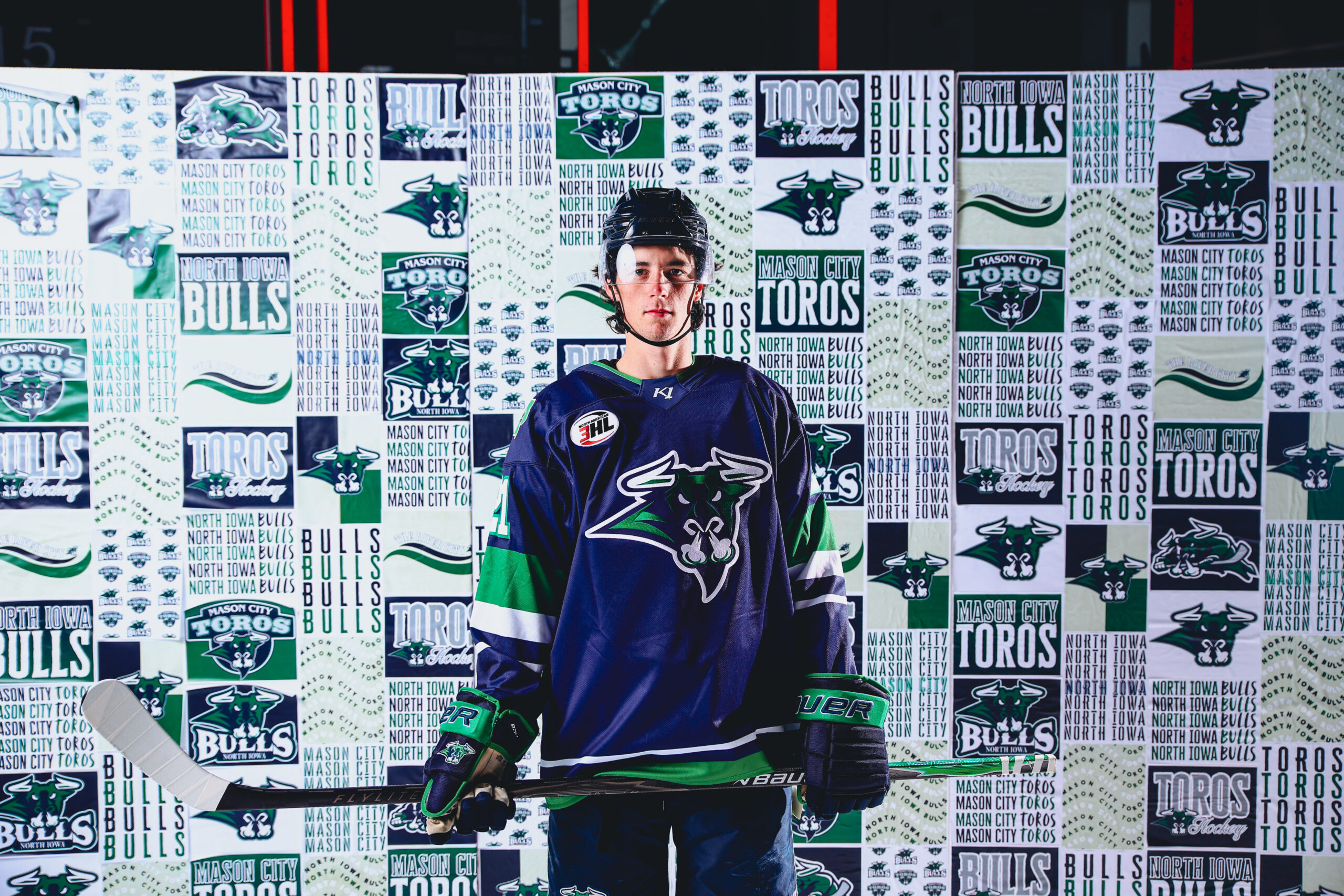 Kellen Kantaris Official Portrait – Ice Hockey